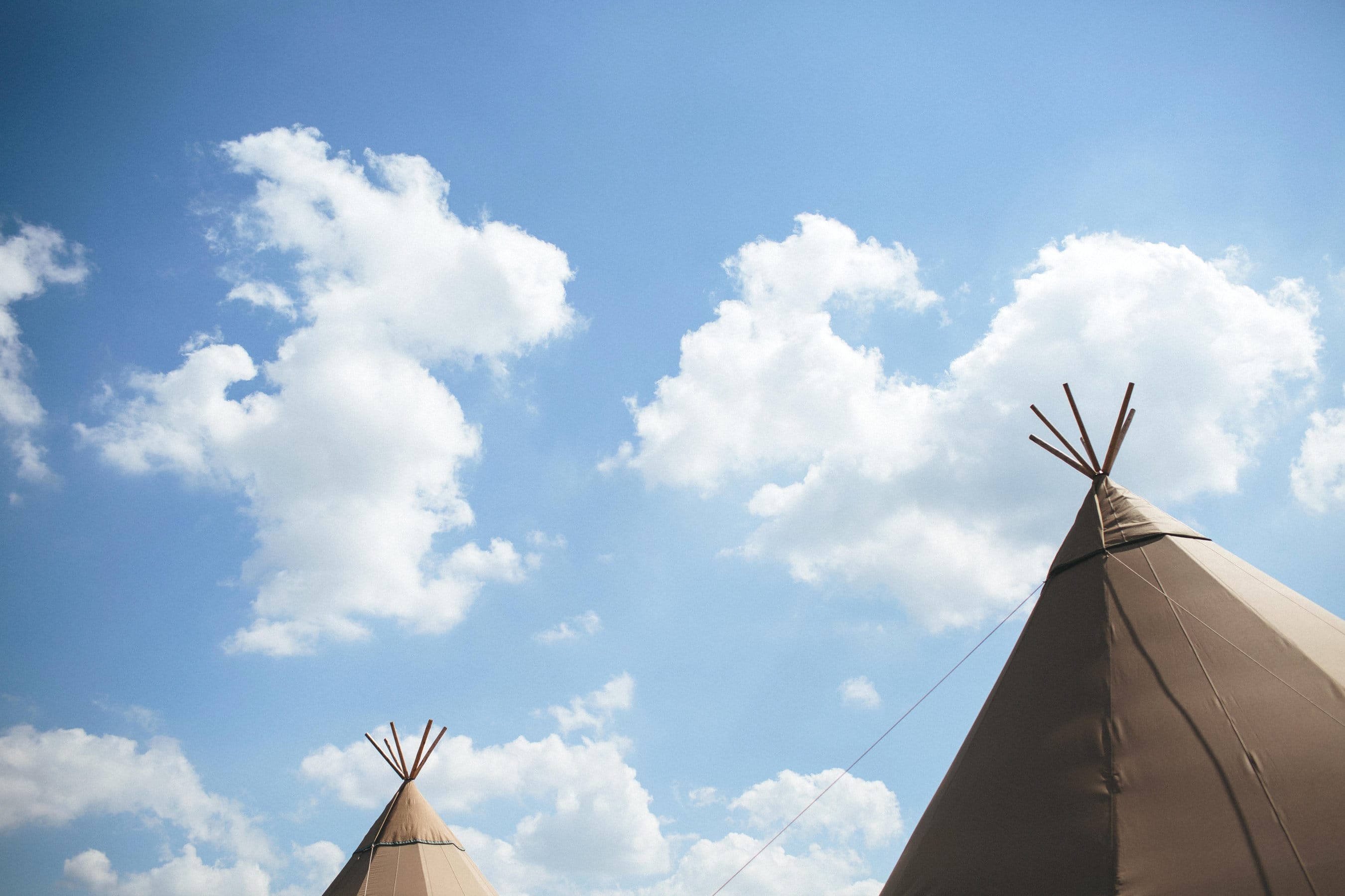 tipi wedding photographer