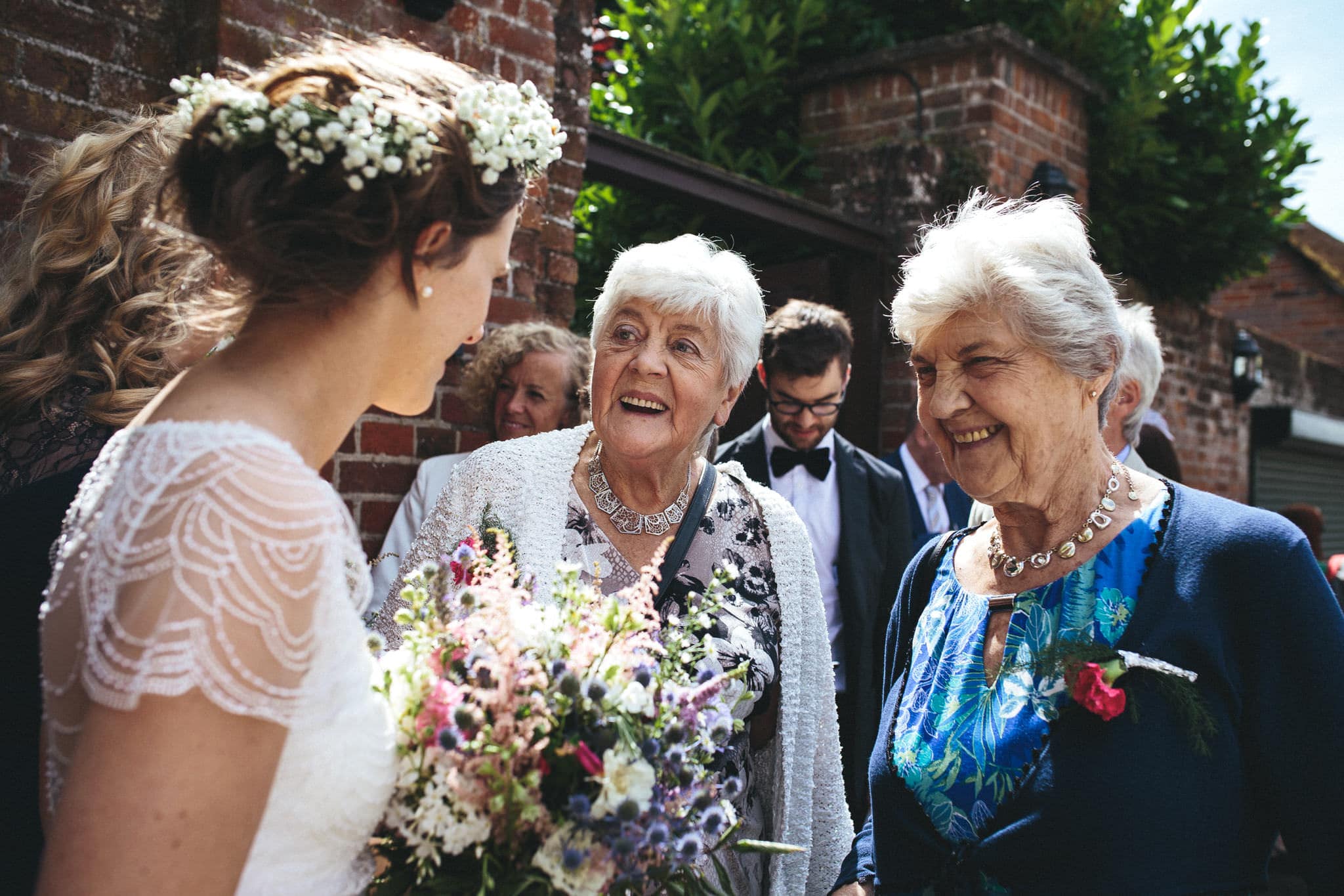 wedding photography the garden barn suffolk