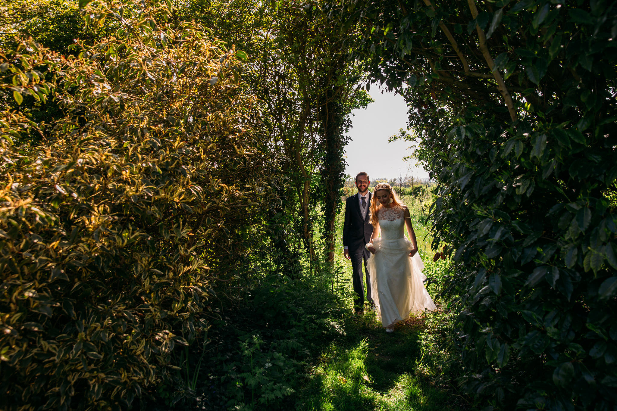 south farm wedding photographer