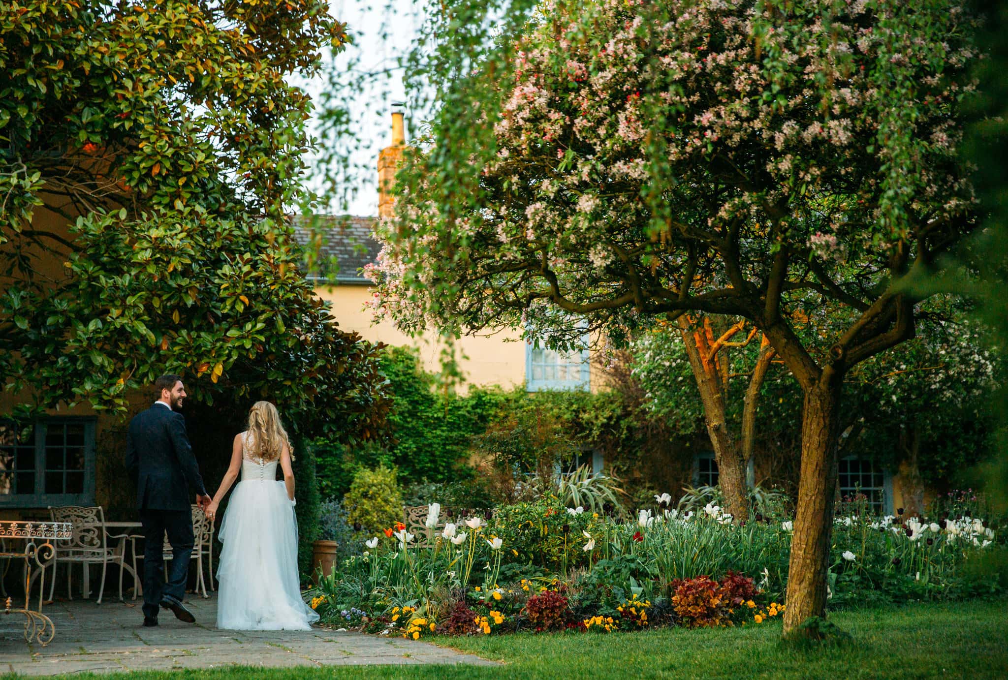 south farm wedding photographer