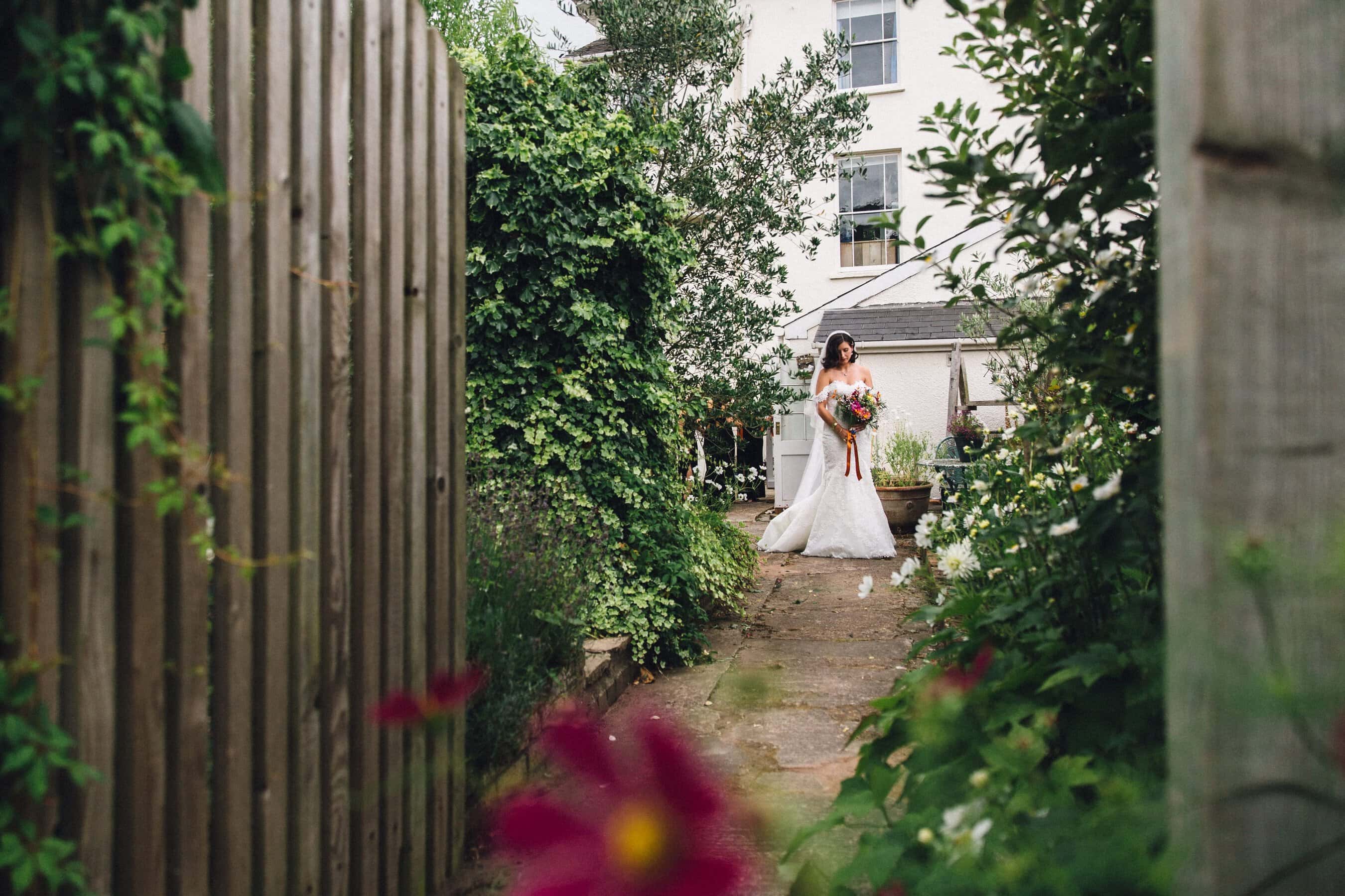 back garden wedding photography