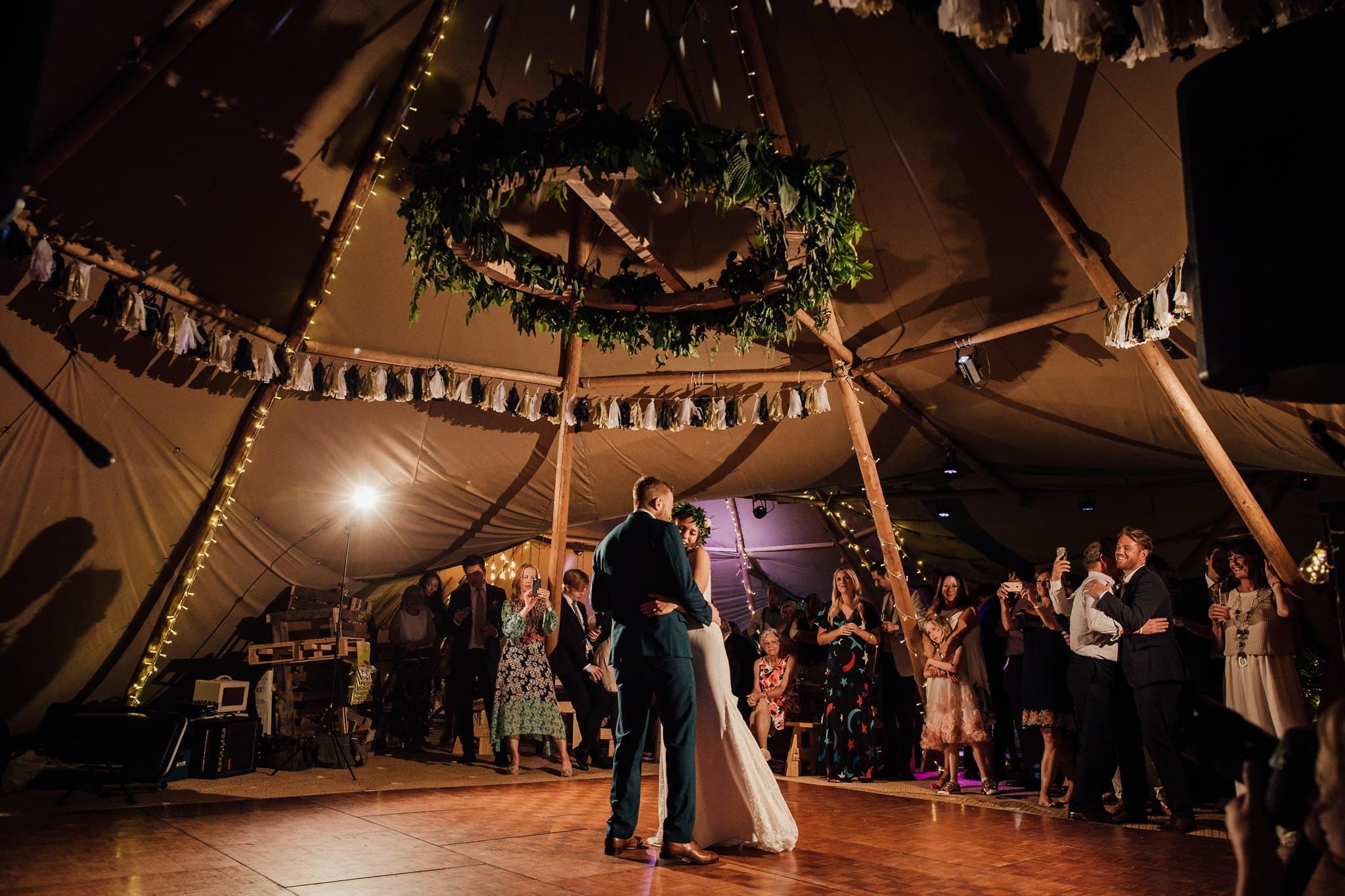 first dance photo tipi wedding