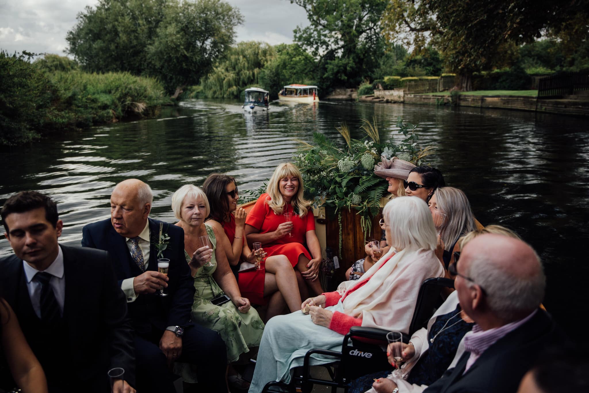 stratford boat trip wedding guests