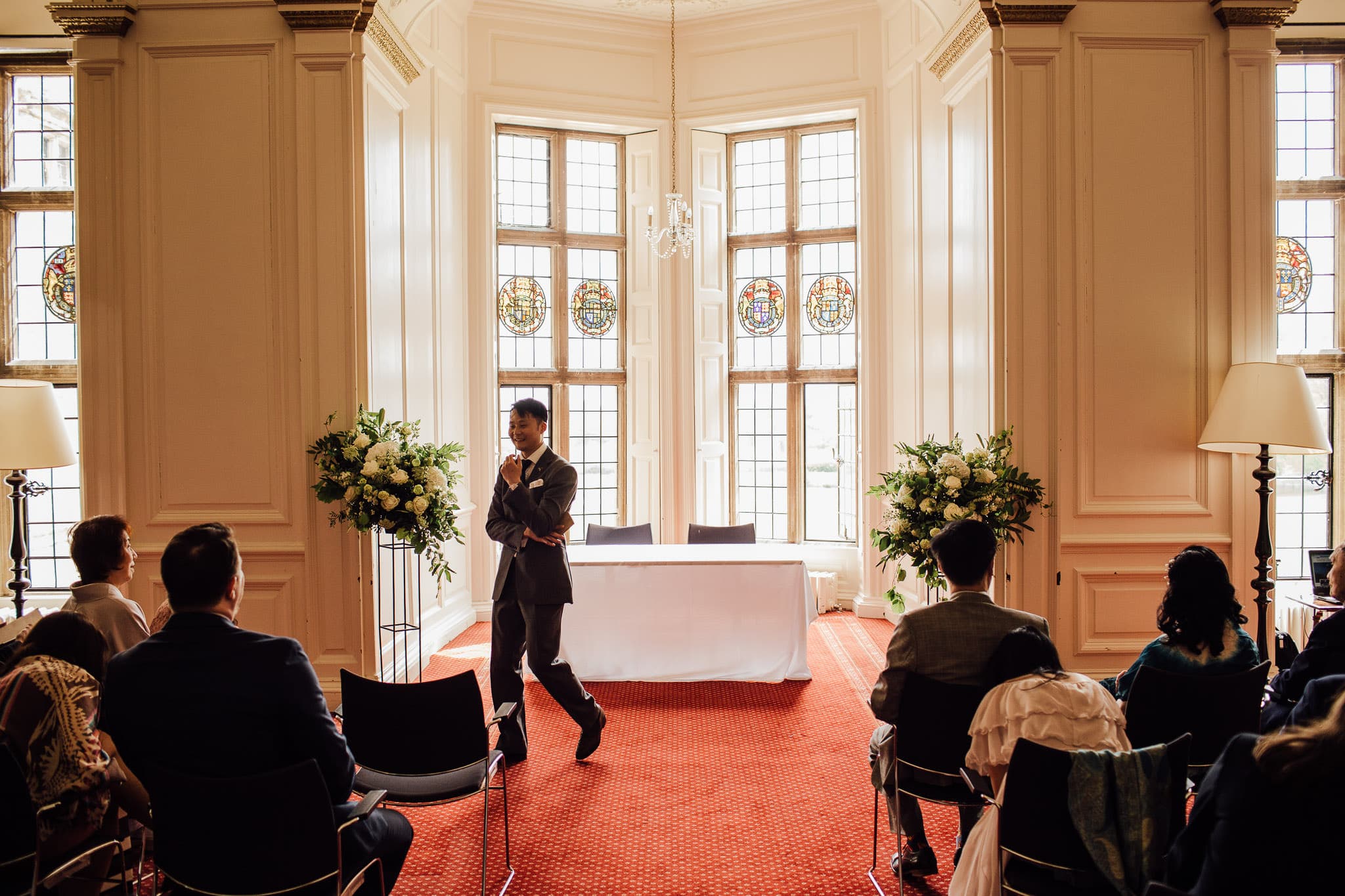 groom waiting for bride