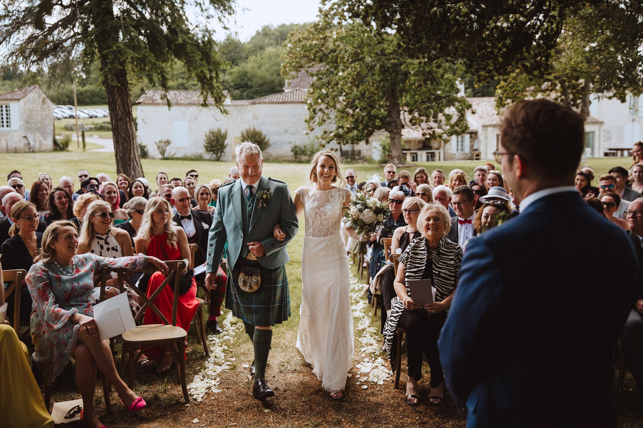 Chateau Tourbeille wedding photographer, France