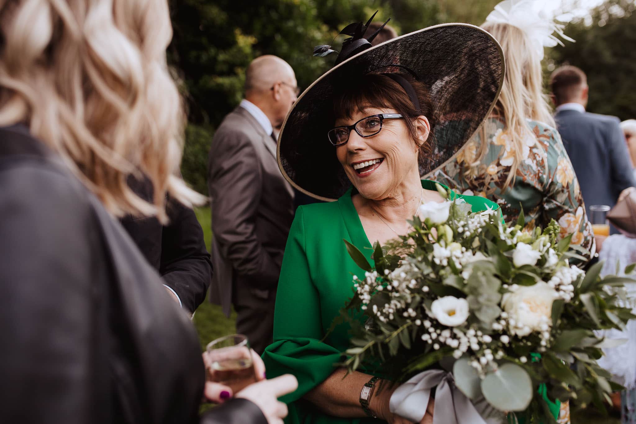 mother of the bride in green dress