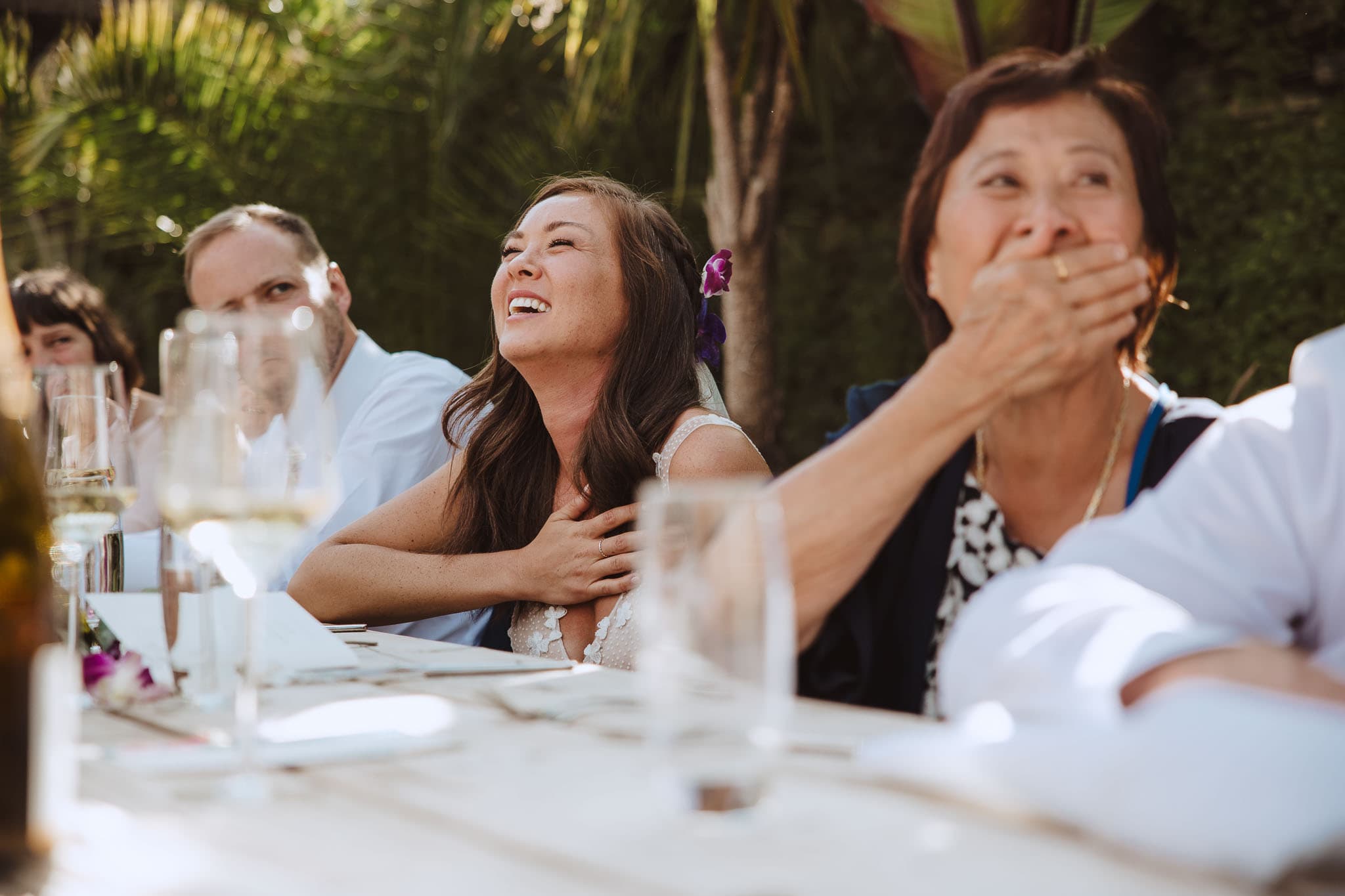 close up reportage photo Anran wedding photographer